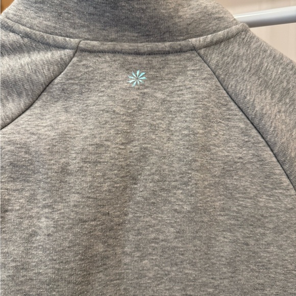 Athleta girl crossover sweatshirt - Picture 3 of 4